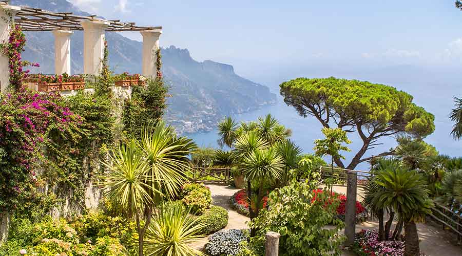 Ravello – Udsigter, kultur og ro på Amalfikystens tag